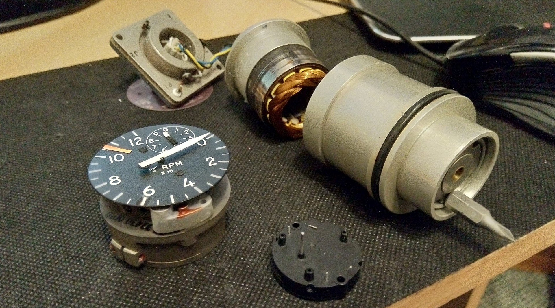 Gauge Components